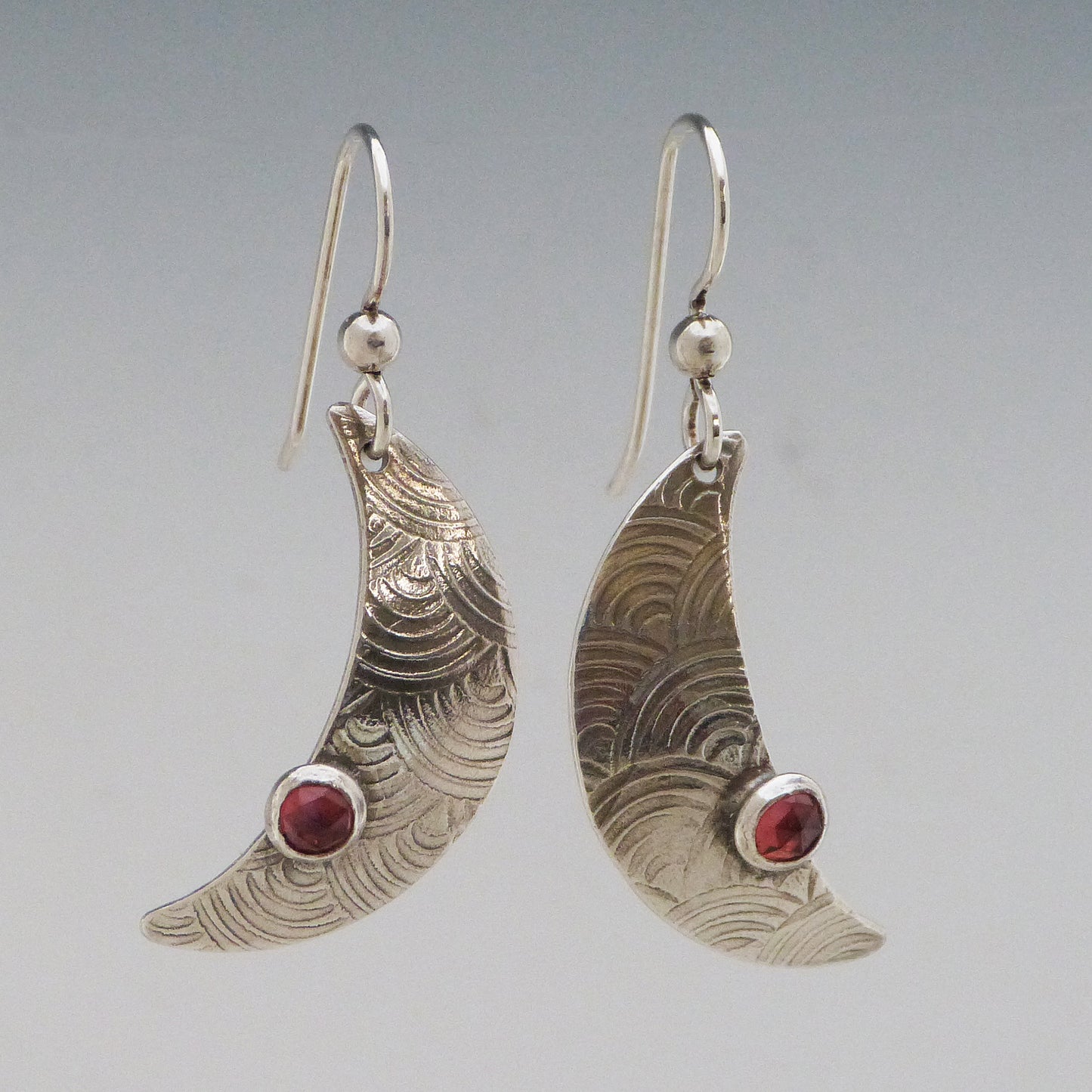 Small Moon Earrings with Garnets
