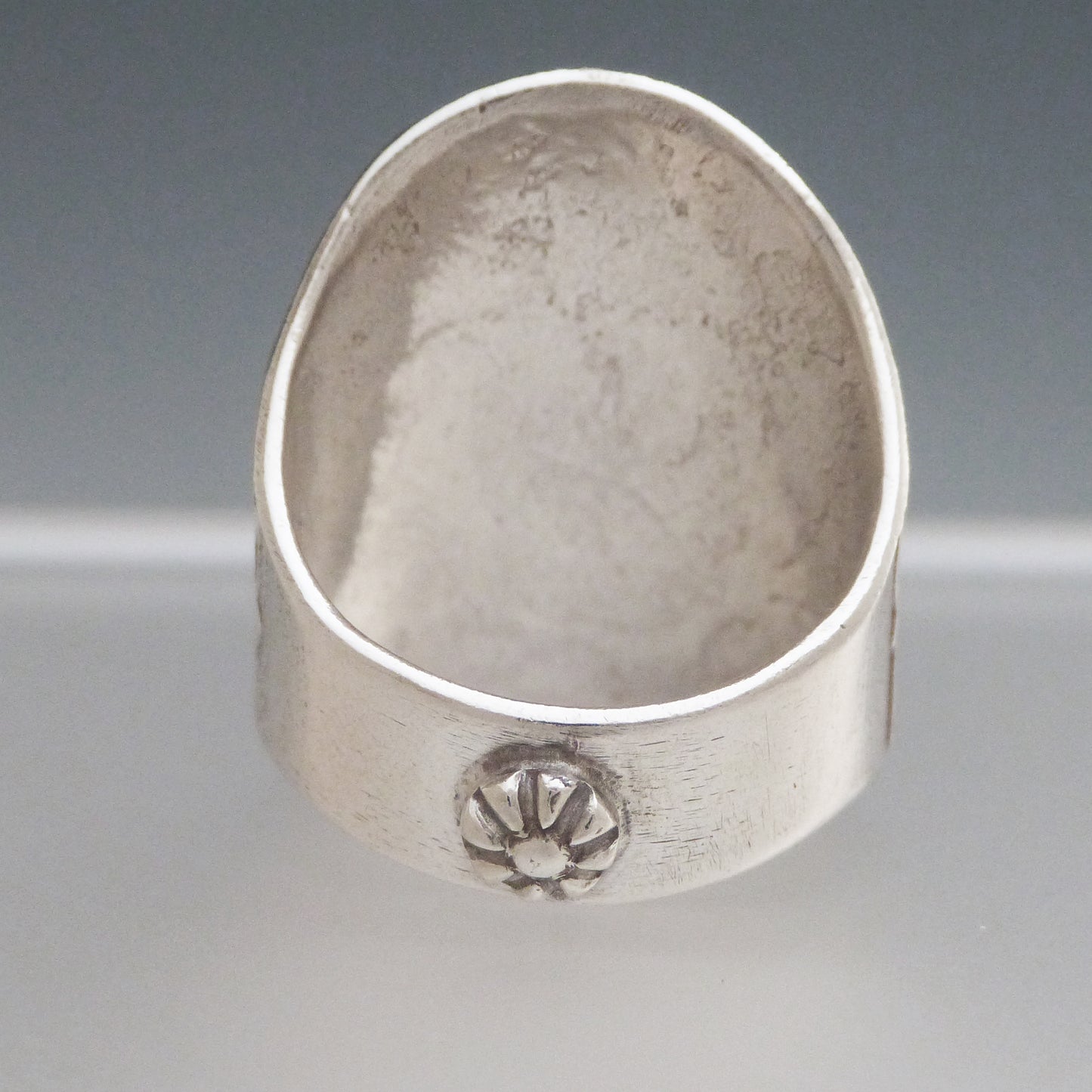 Leaf Mandala Saddle Ring