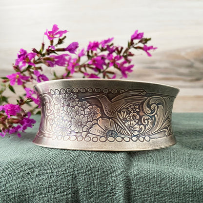 Hummingbird Anticlastic Cuff