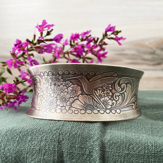 Hummingbird Anticlastic Cuff