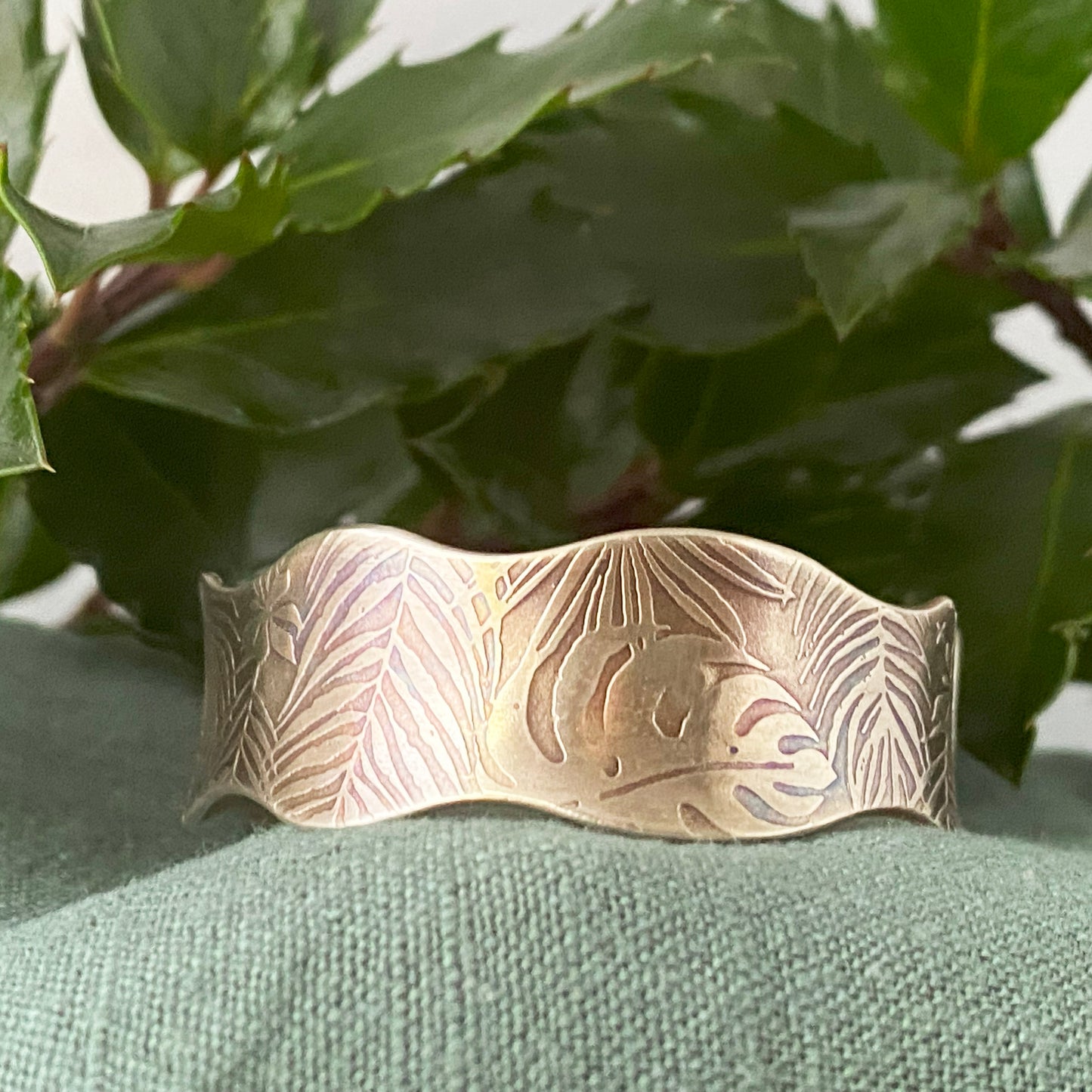 Tropical Wavy Anticlastic Cuff