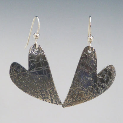 Large Hearts Iron Fence Pattern