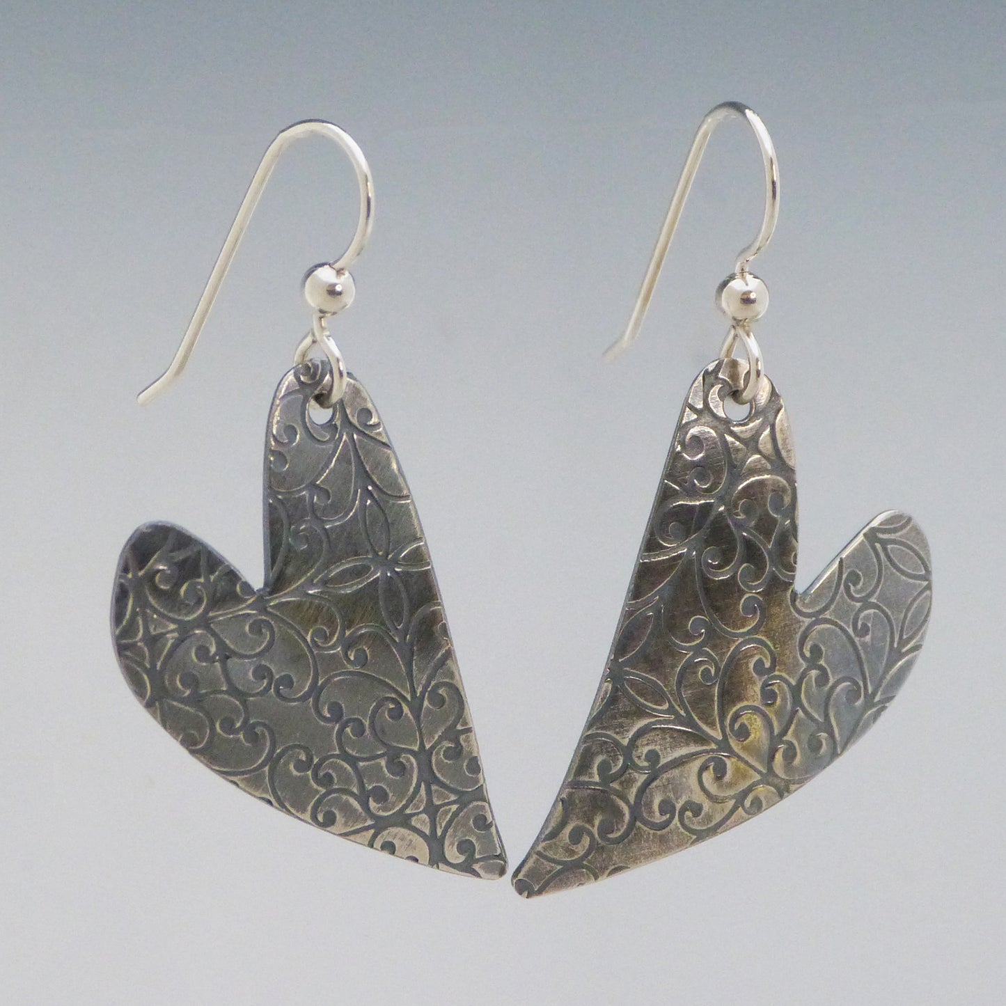 Large Hearts Iron Fence Pattern