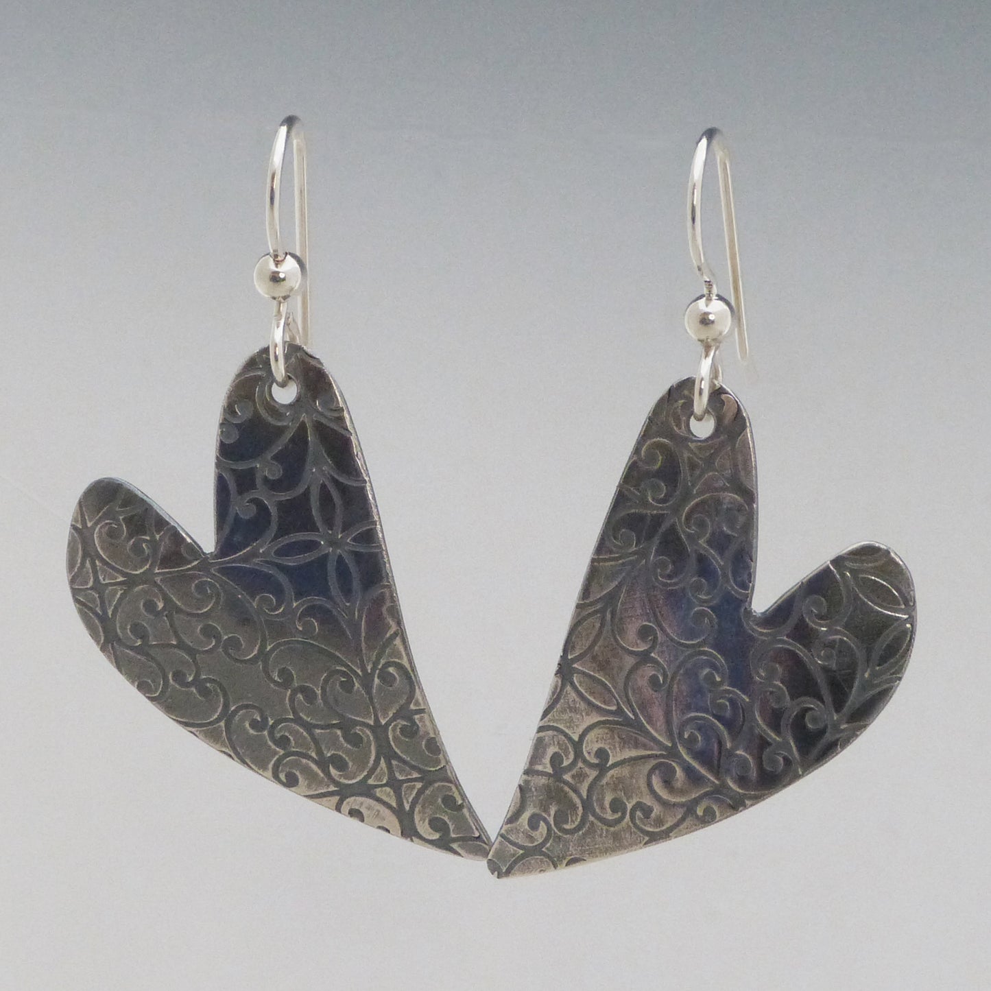 Large Hearts Iron Fence Pattern