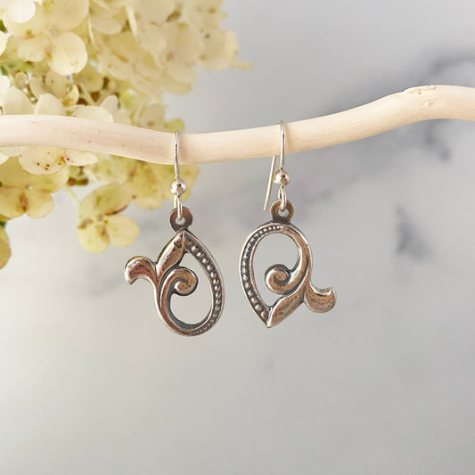 Fleur-de-lis Hoop Earrings