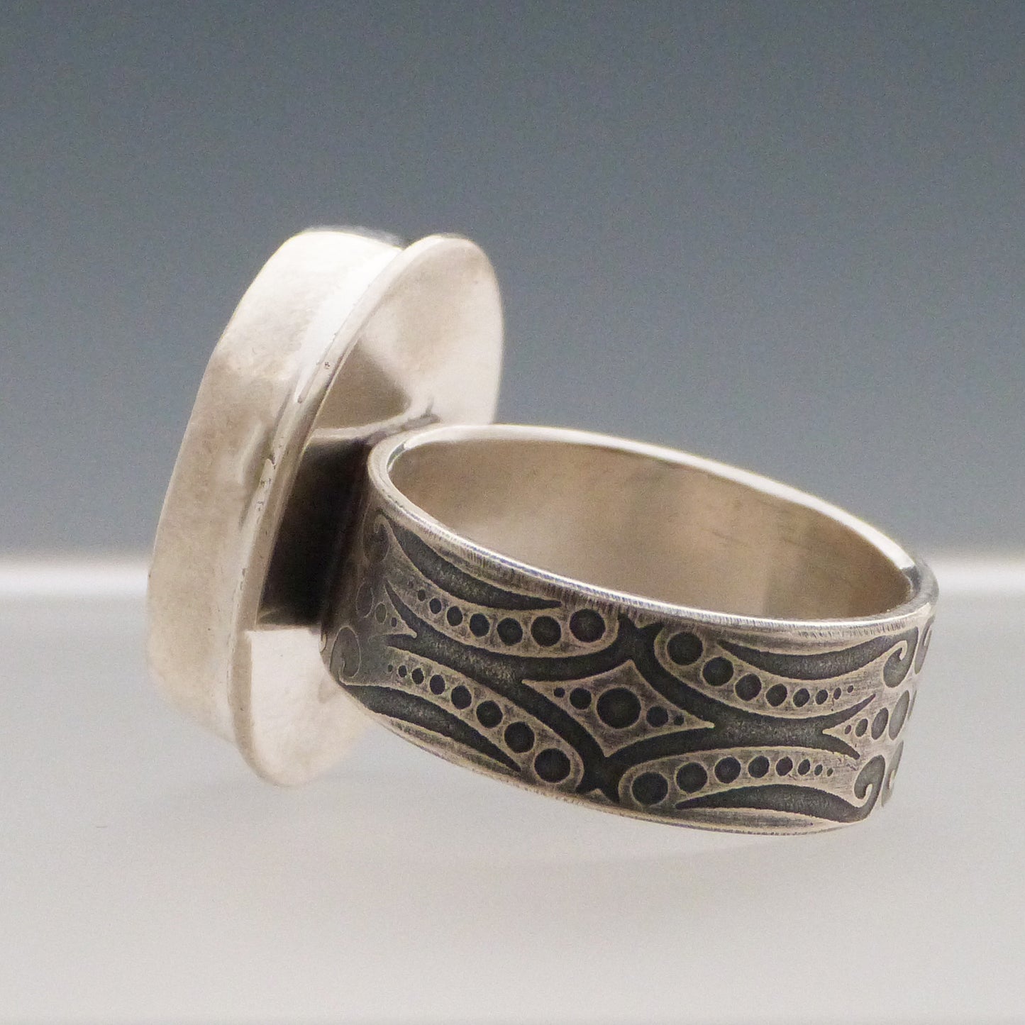 Bright Blue Turquoise Gemstone Ring