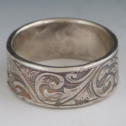 Floral Engraved Ring