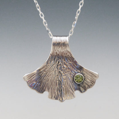 Forged Ginkgo Peridot Necklace
