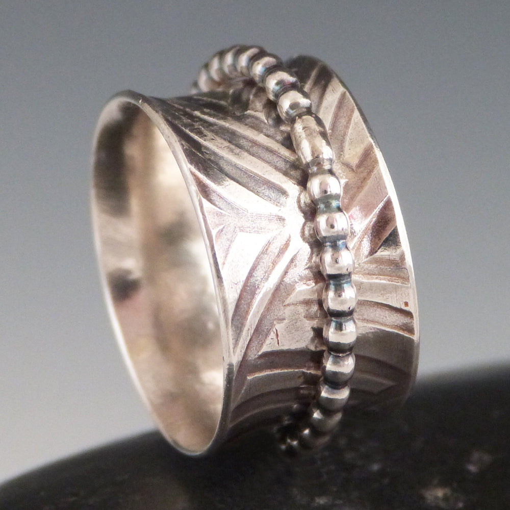 Sterling Beaded Patterned Spinner Ring