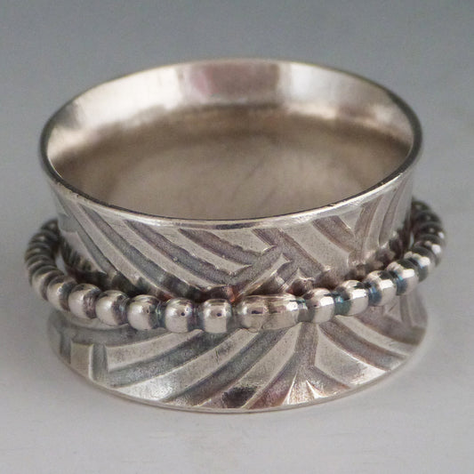 Sterling Beaded Patterned Spinner Ring