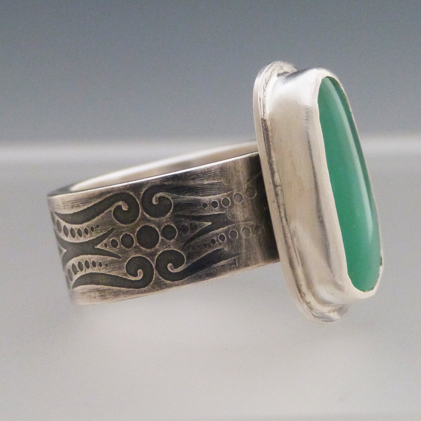 Chrysoprase Gemstone Ring